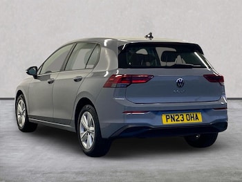 Used Volkswagen Golf 2023 for sale - 77077286: Photo