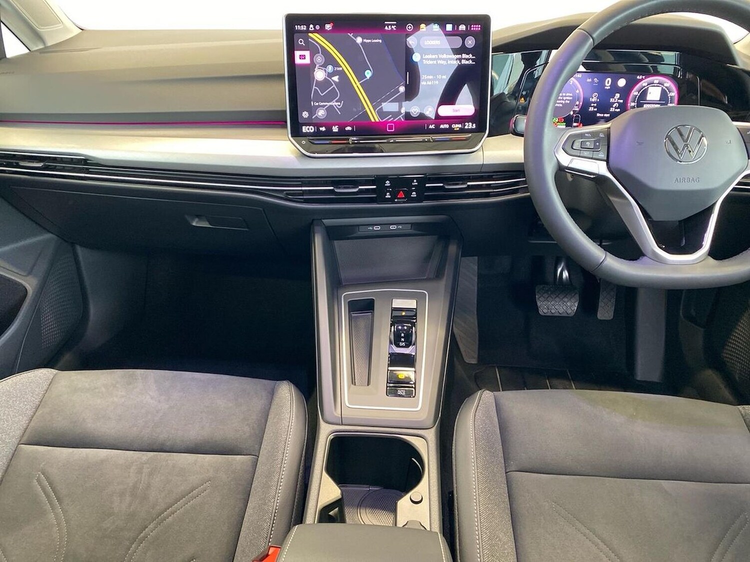 Used Volkswagen Golf 2025 for sale - 78194935: Photo 12