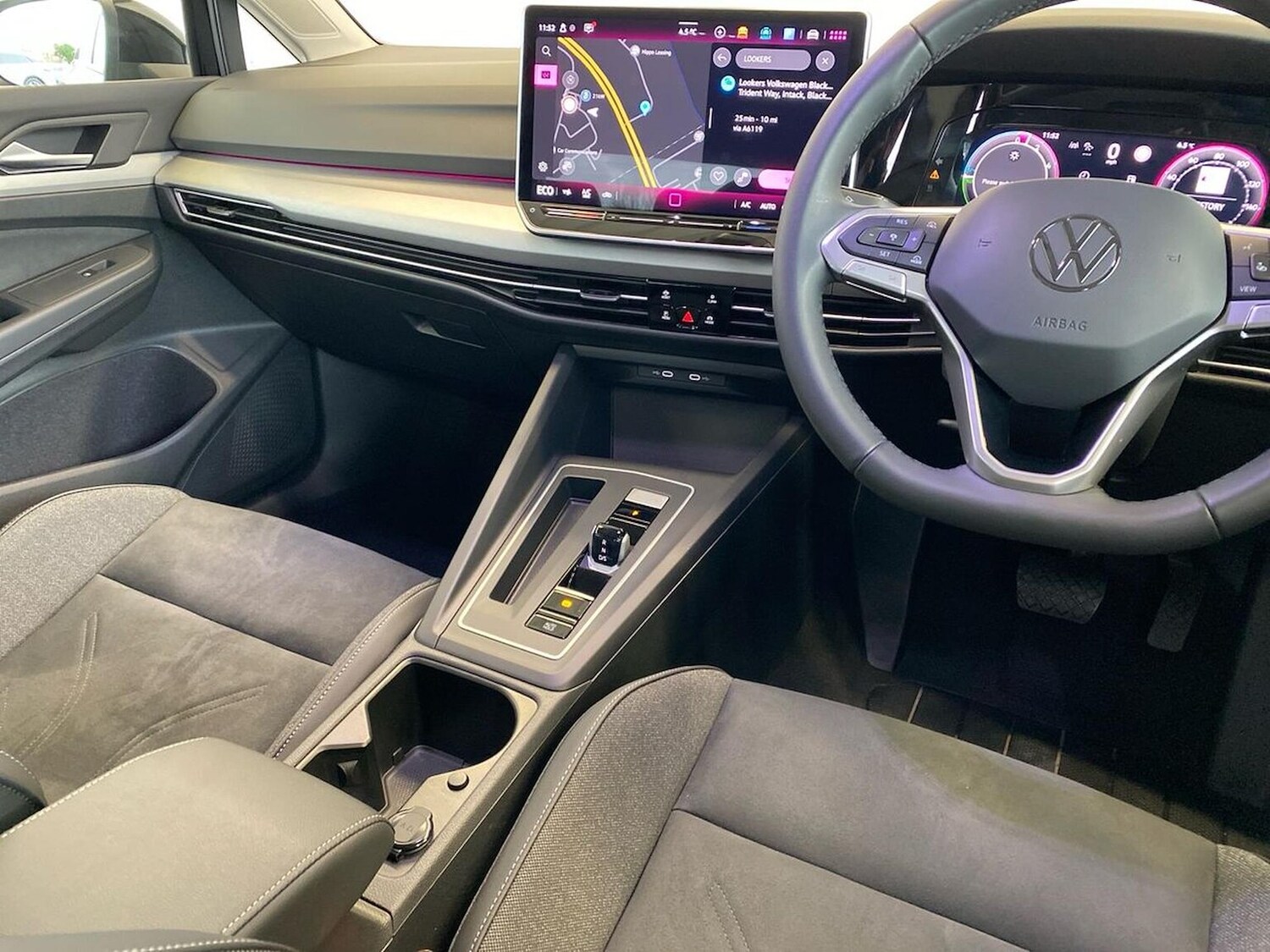 Used Volkswagen Golf 2025 for sale - 78194935: Photo 13