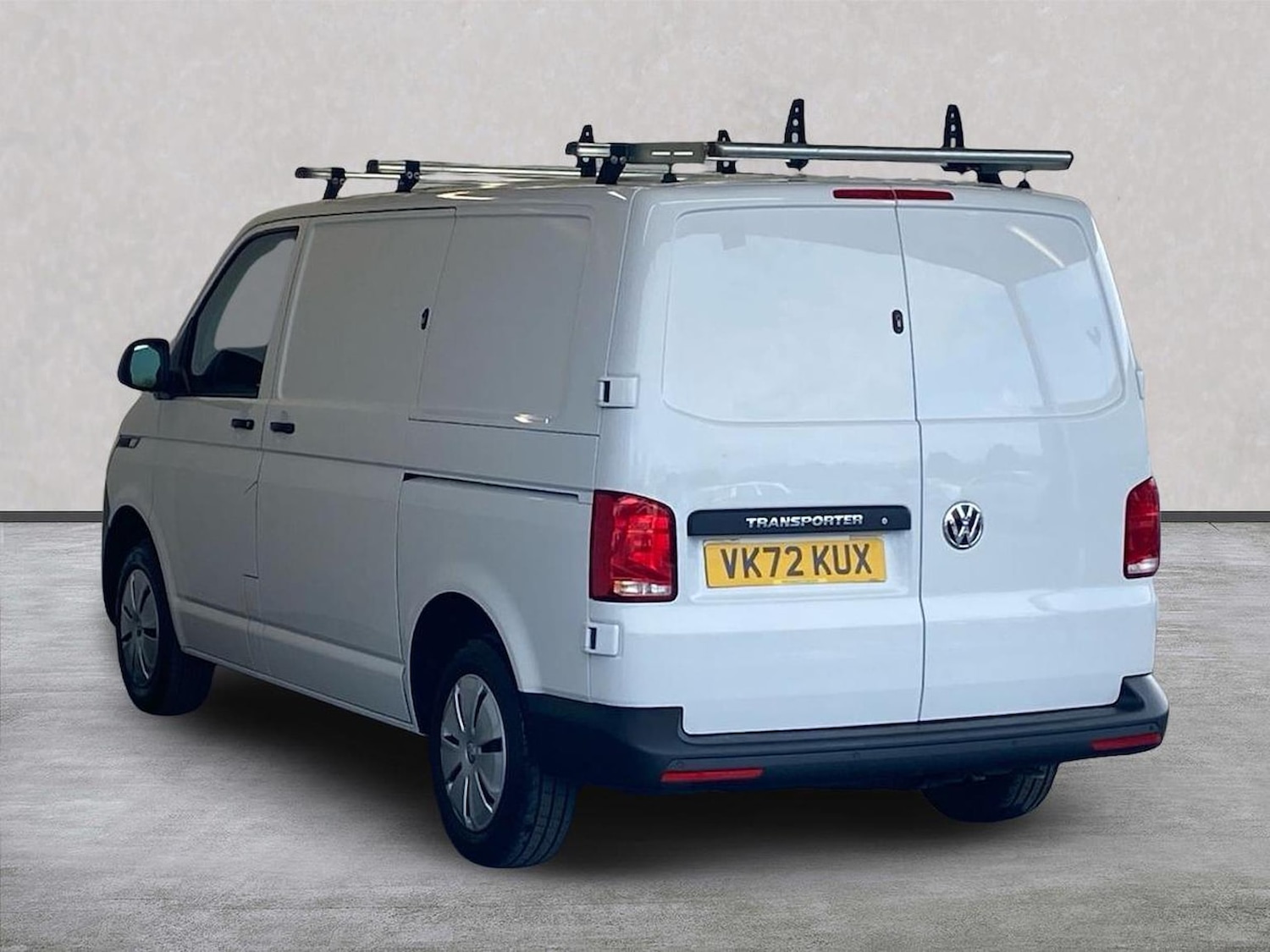 Used Volkswagen Transporter 2022 for sale - 78195318: Photo 2