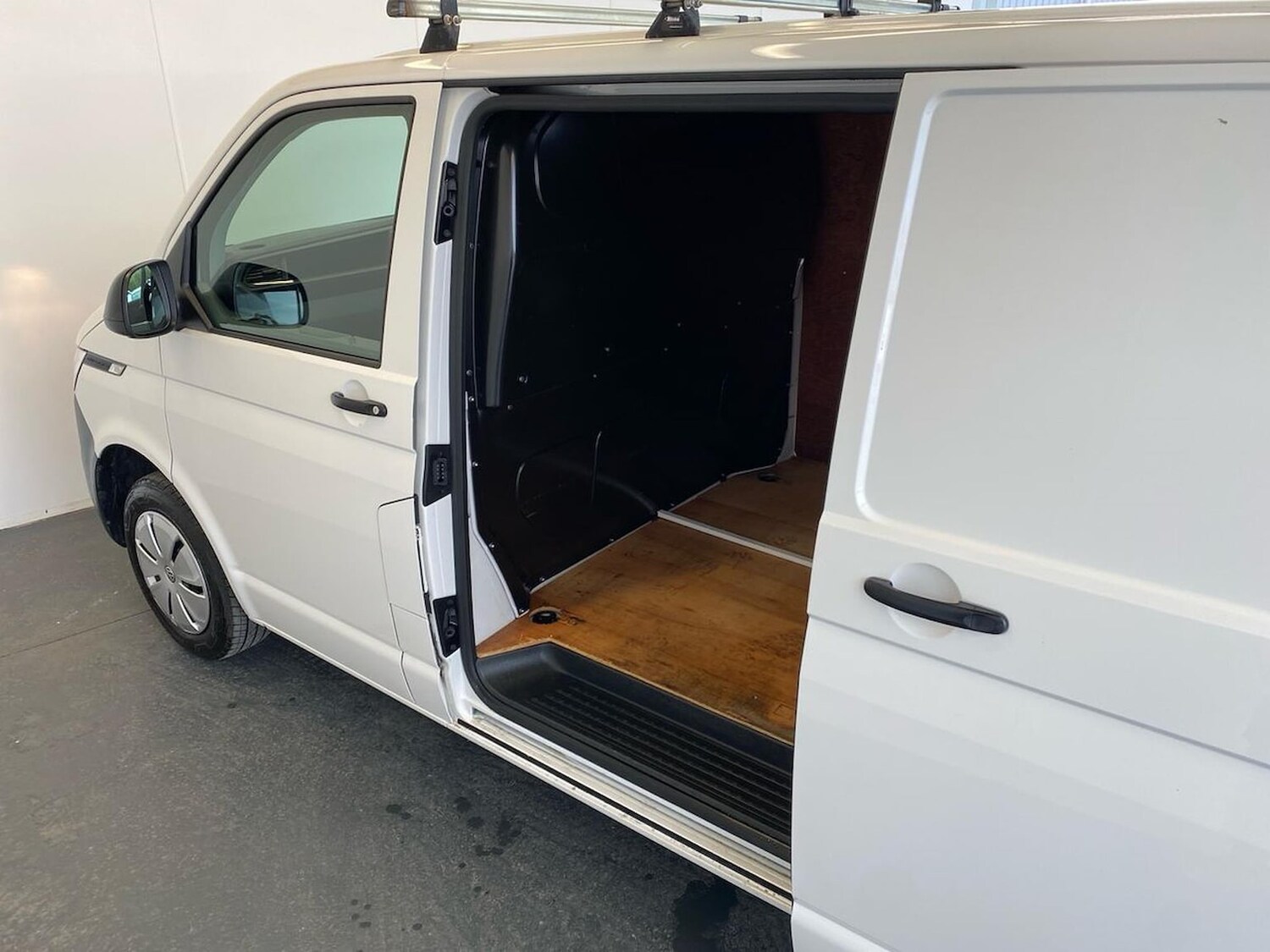 Used Volkswagen Transporter 2022 for sale - 78195318: Photo 22