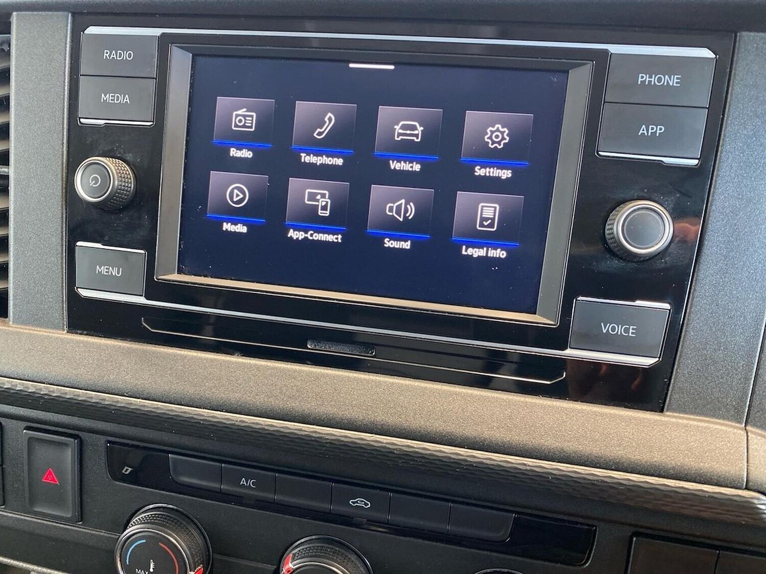 Used Volkswagen Transporter 2022 for sale - 78195318: Photo 24