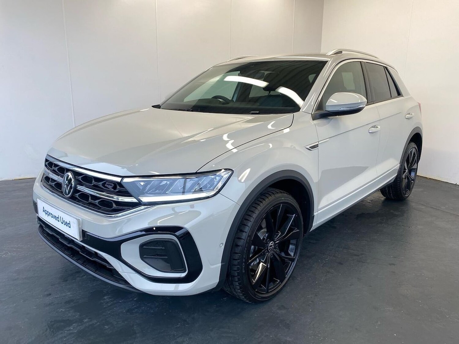 Used Volkswagen T-Roc 2025 for sale - 76316692: Photo 34