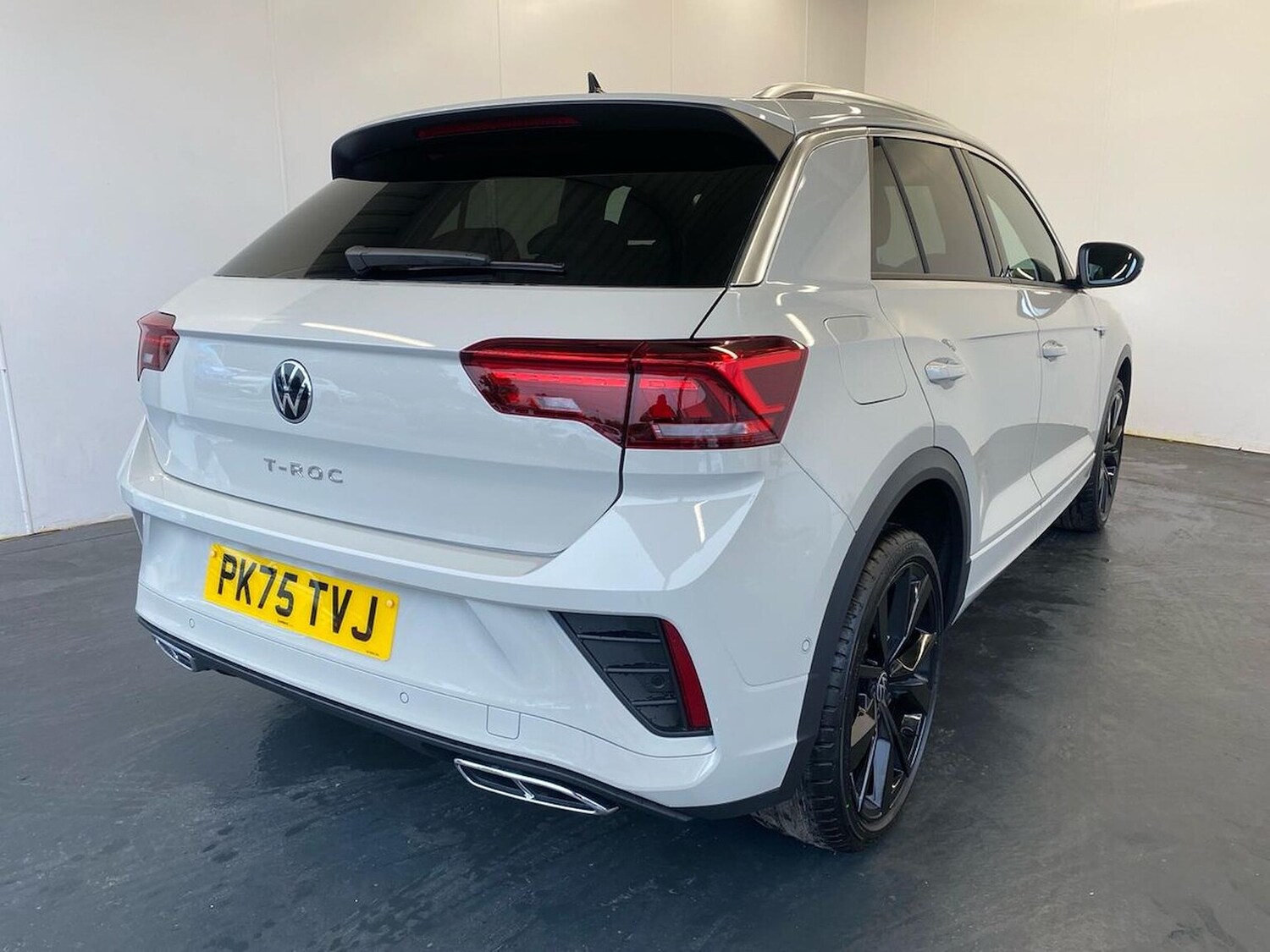 Used Volkswagen T-Roc 2025 for sale - 76316692: Photo 36