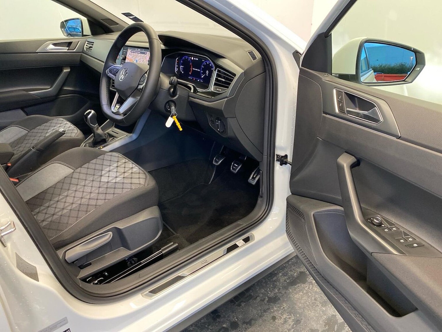 Used Volkswagen Polo 2025 for sale - 77584656: Photo 21