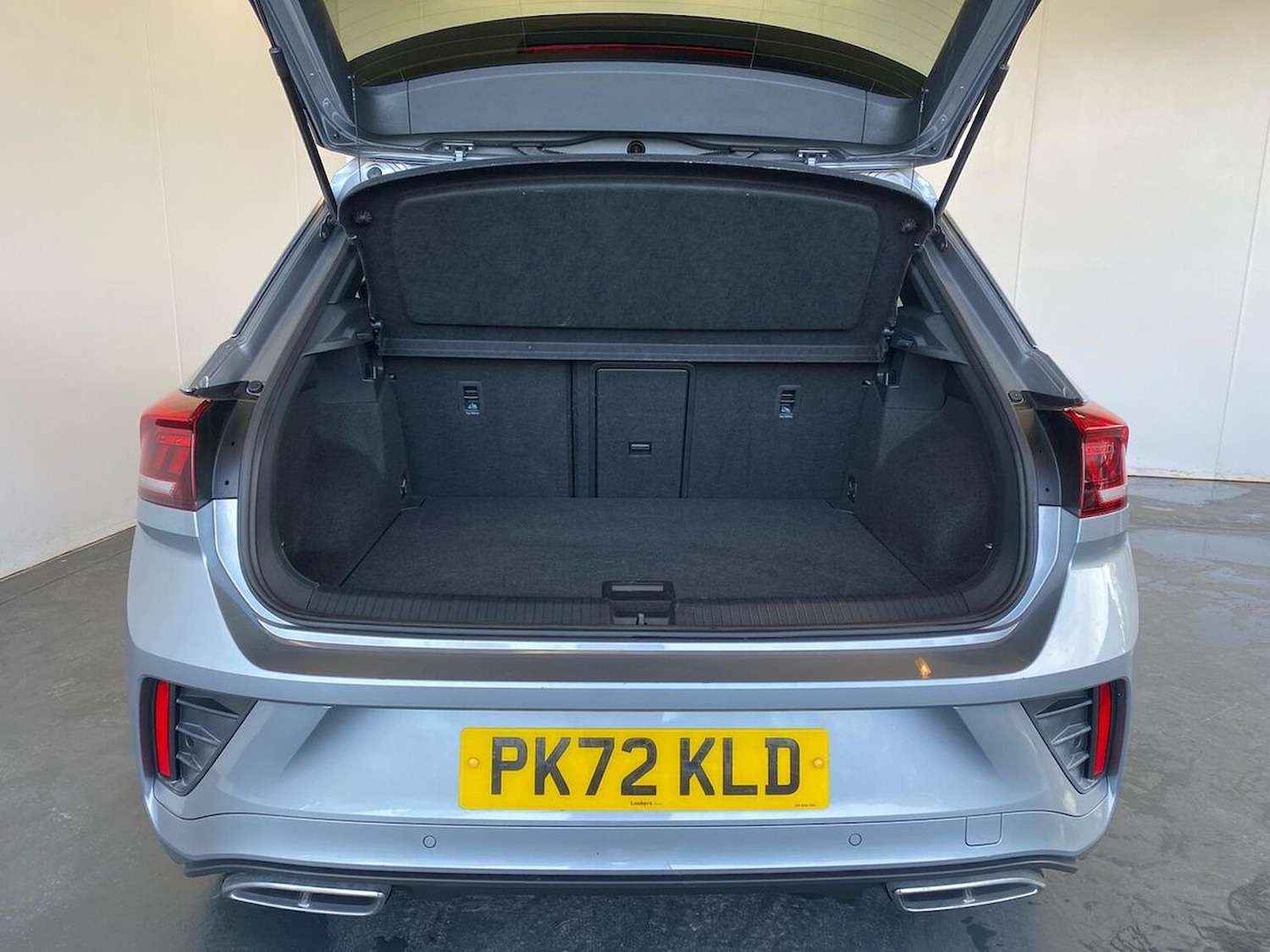 Used Volkswagen T-Roc 2022 for sale - 76396885: Photo 17