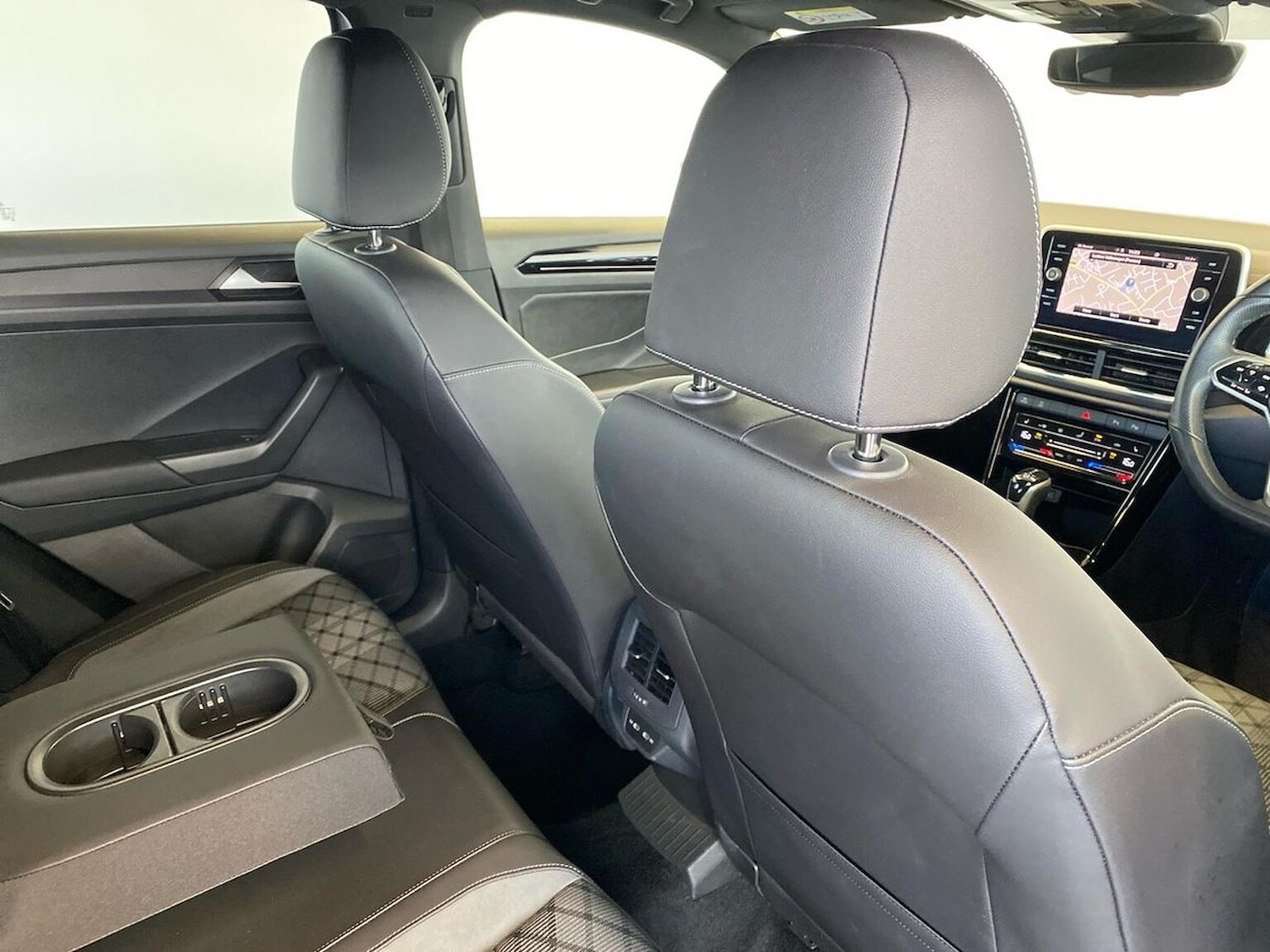 Used Volkswagen T-Roc 2022 for sale - 76396885: Photo 22