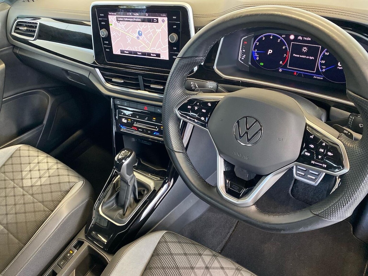 Used Volkswagen T-Roc 2022 for sale - 76396885: Photo 27