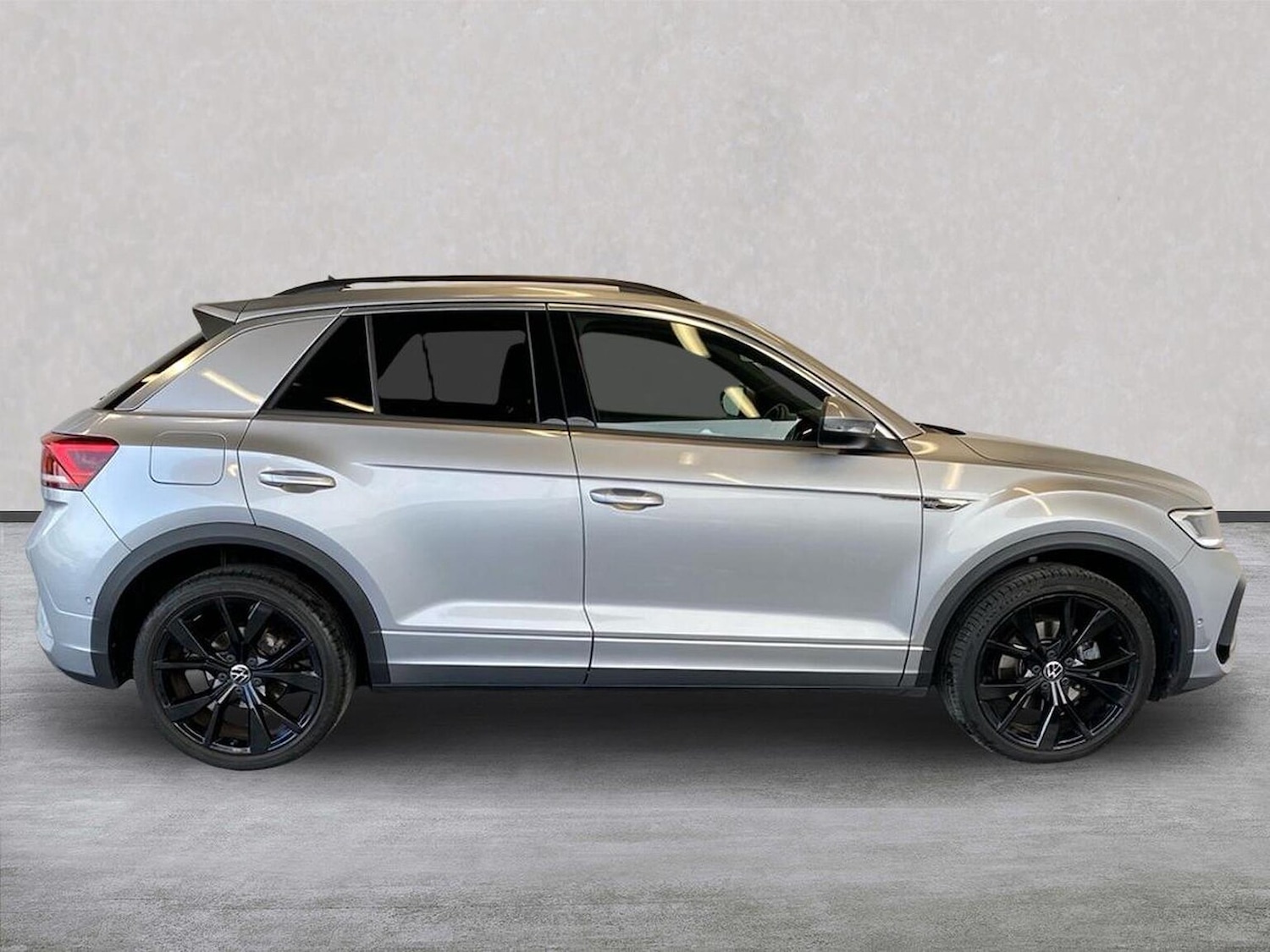 Used Volkswagen T-Roc 2022 for sale - 76396885: Photo 3