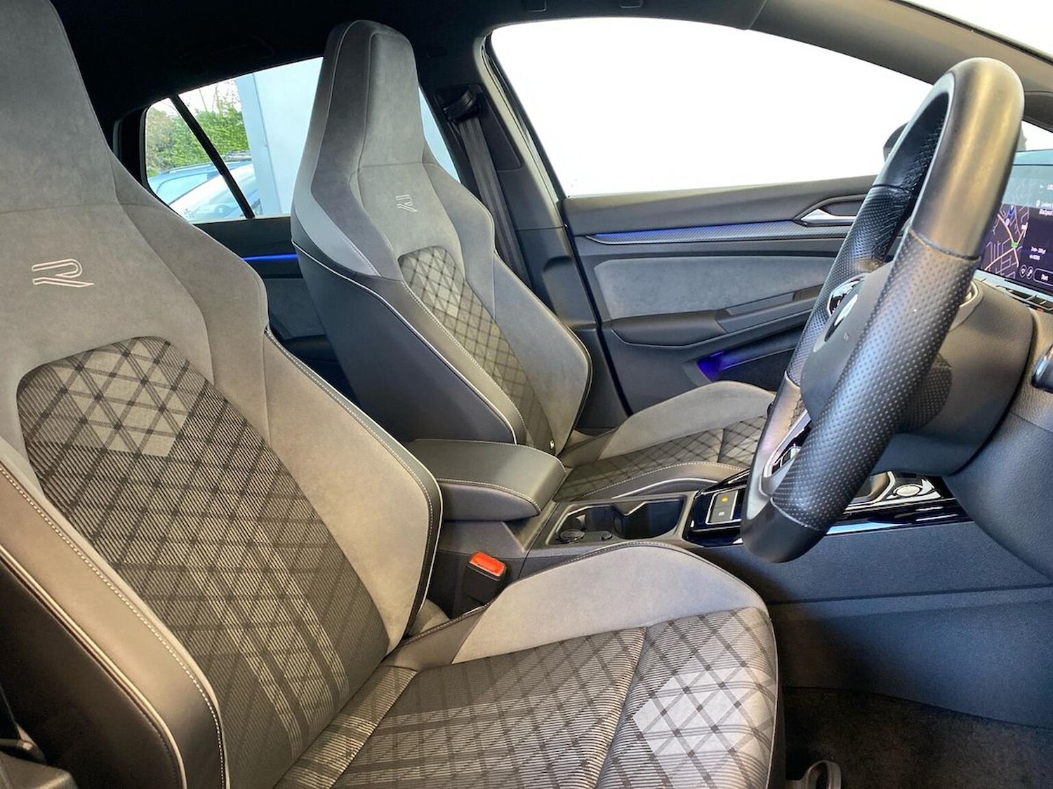 Used Volkswagen Golf 2022 for sale - 76906304: Photo 32