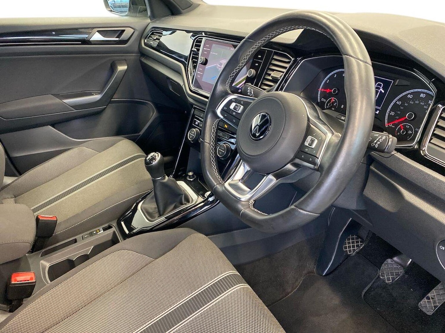 Used Volkswagen T-Roc 2021 for sale - 76324691: Photo 15