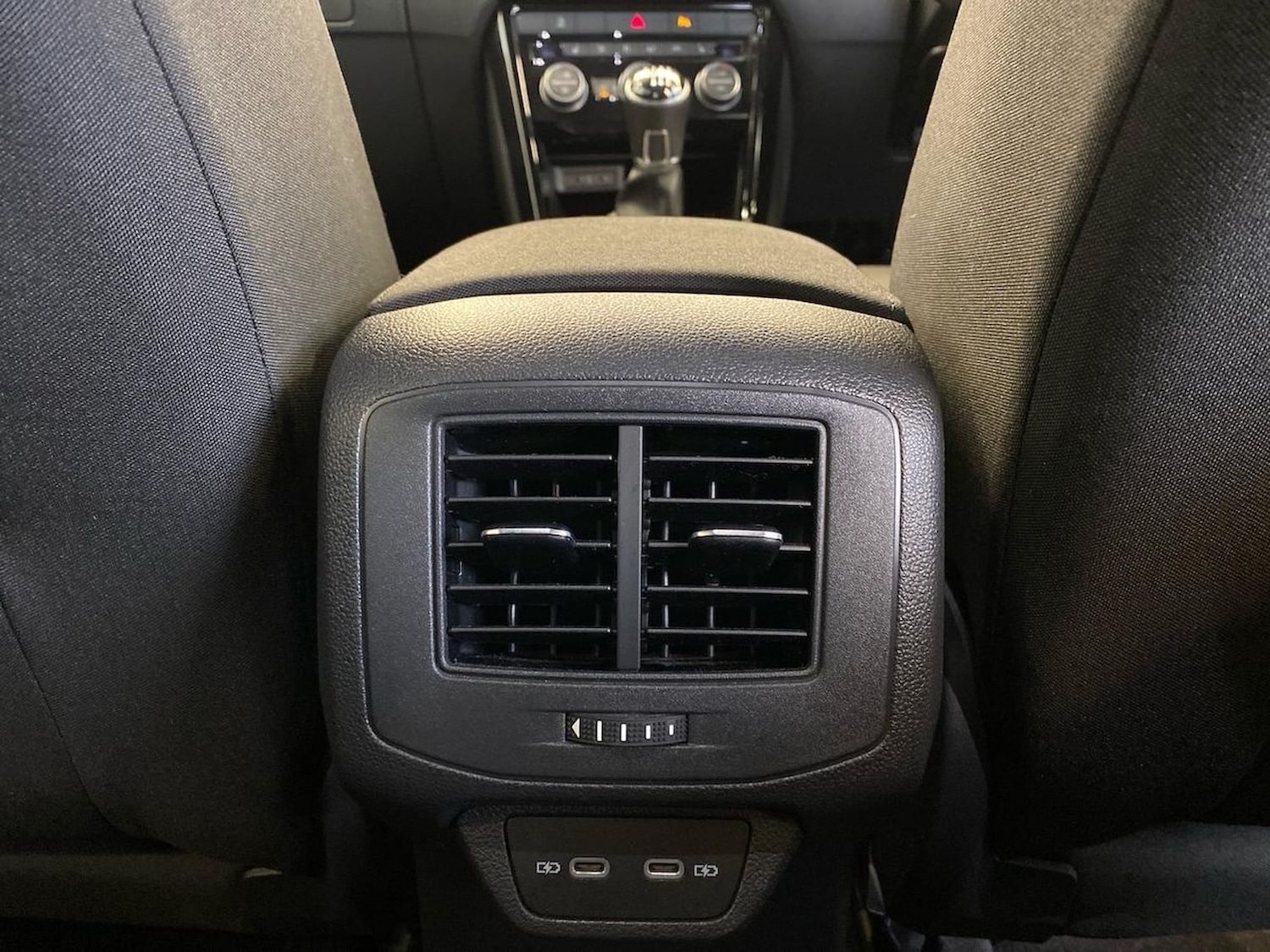 Used Volkswagen T-Roc 2021 for sale - 76324691: Photo 26
