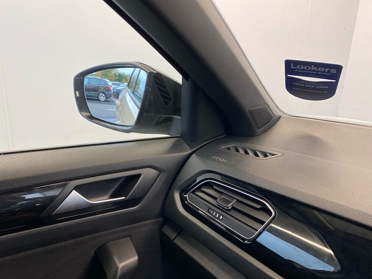 Used Volkswagen T-Roc 2021 for sale - 76324691: Photo 31