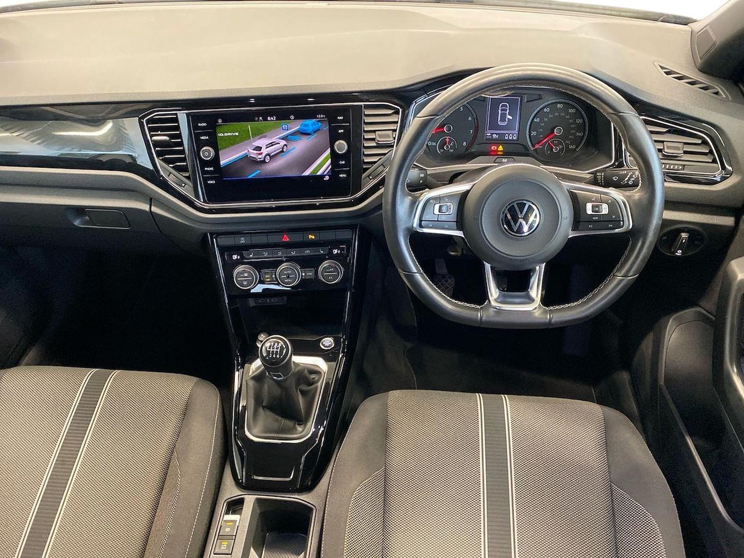 Used Volkswagen T-Roc 2021 for sale - 76324691: Photo 9