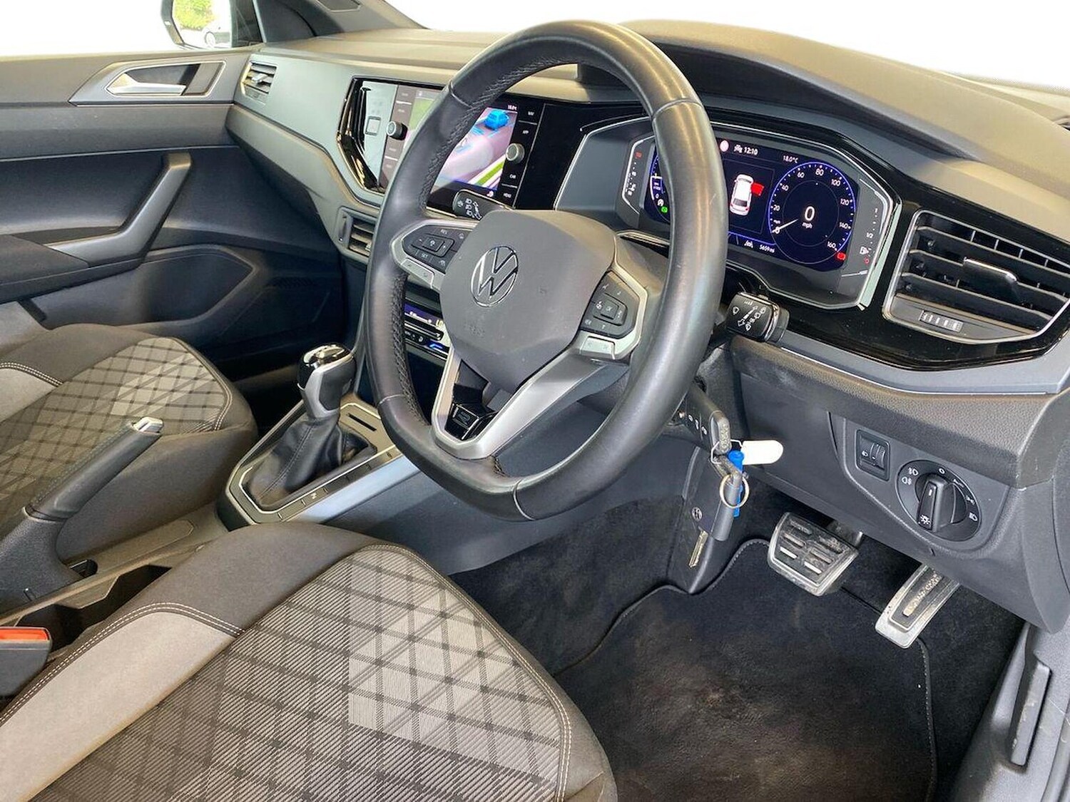 Used Volkswagen Polo 2024 for sale - 78194843: Photo 15