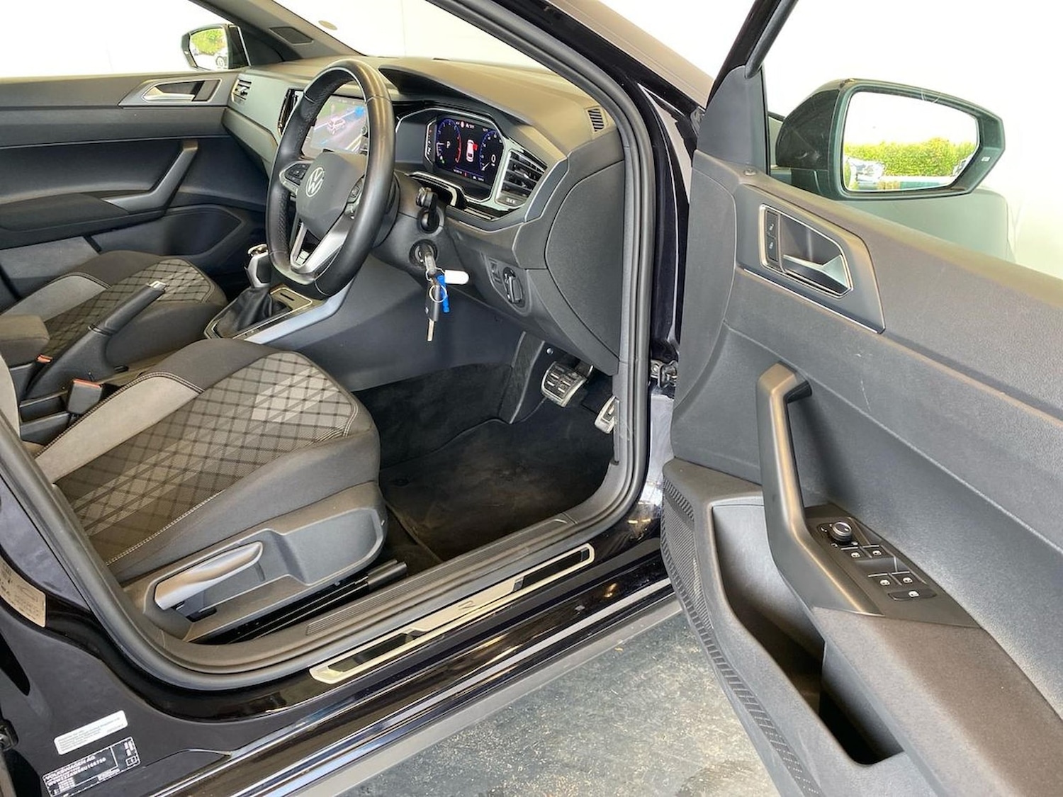 Used Volkswagen Polo 2024 for sale - 78194843: Photo 21