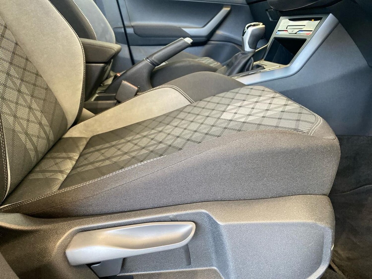 Used Volkswagen Polo 2024 for sale - 78194843: Photo 30