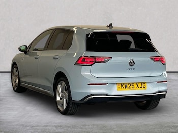 Used Volkswagen Golf 2025 for sale - 79575392: Photo