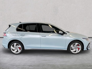 Used Volkswagen Golf 2025 for sale - 79575392: Photo