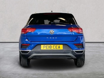 Used Volkswagen T-Roc 2018 for sale - 78629565: Photo