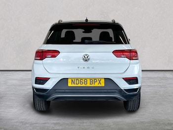 Used Volkswagen T-Roc 2019 for sale - 79327237: Photo