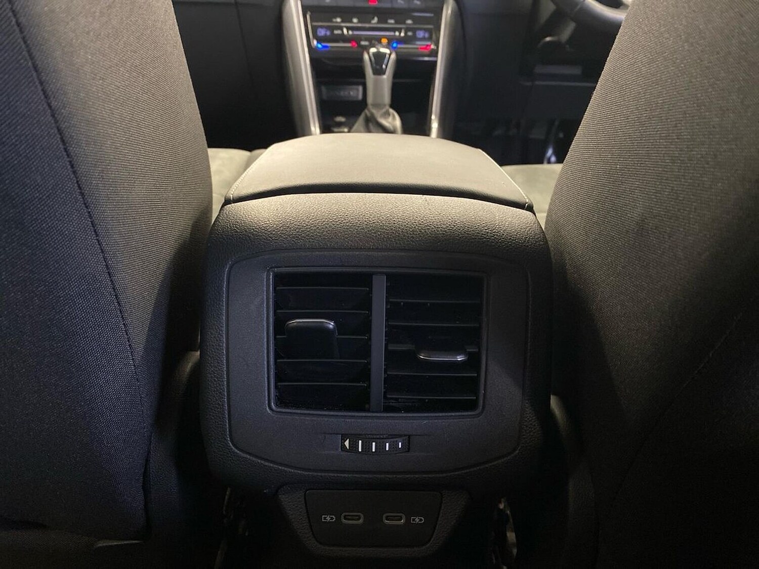 Used Volkswagen T-Roc 2022 for sale - 78151007: Photo 26