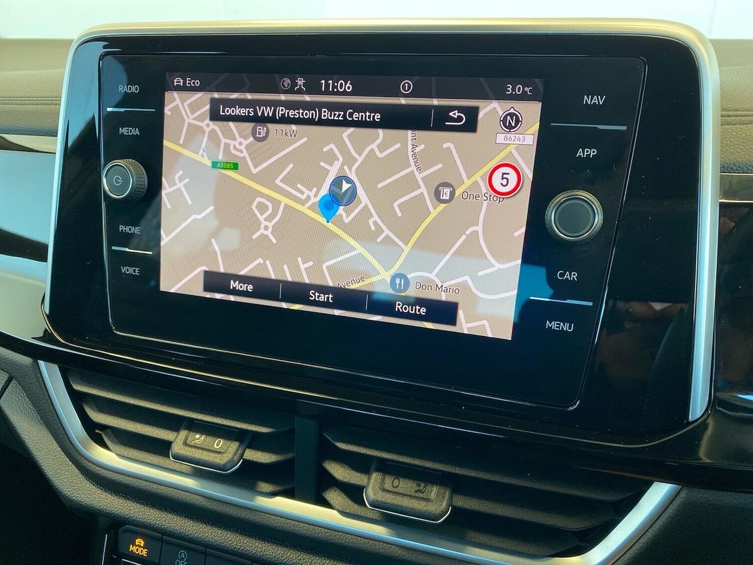 Used Volkswagen T-Roc 2025 for sale - 76682554: Photo 24