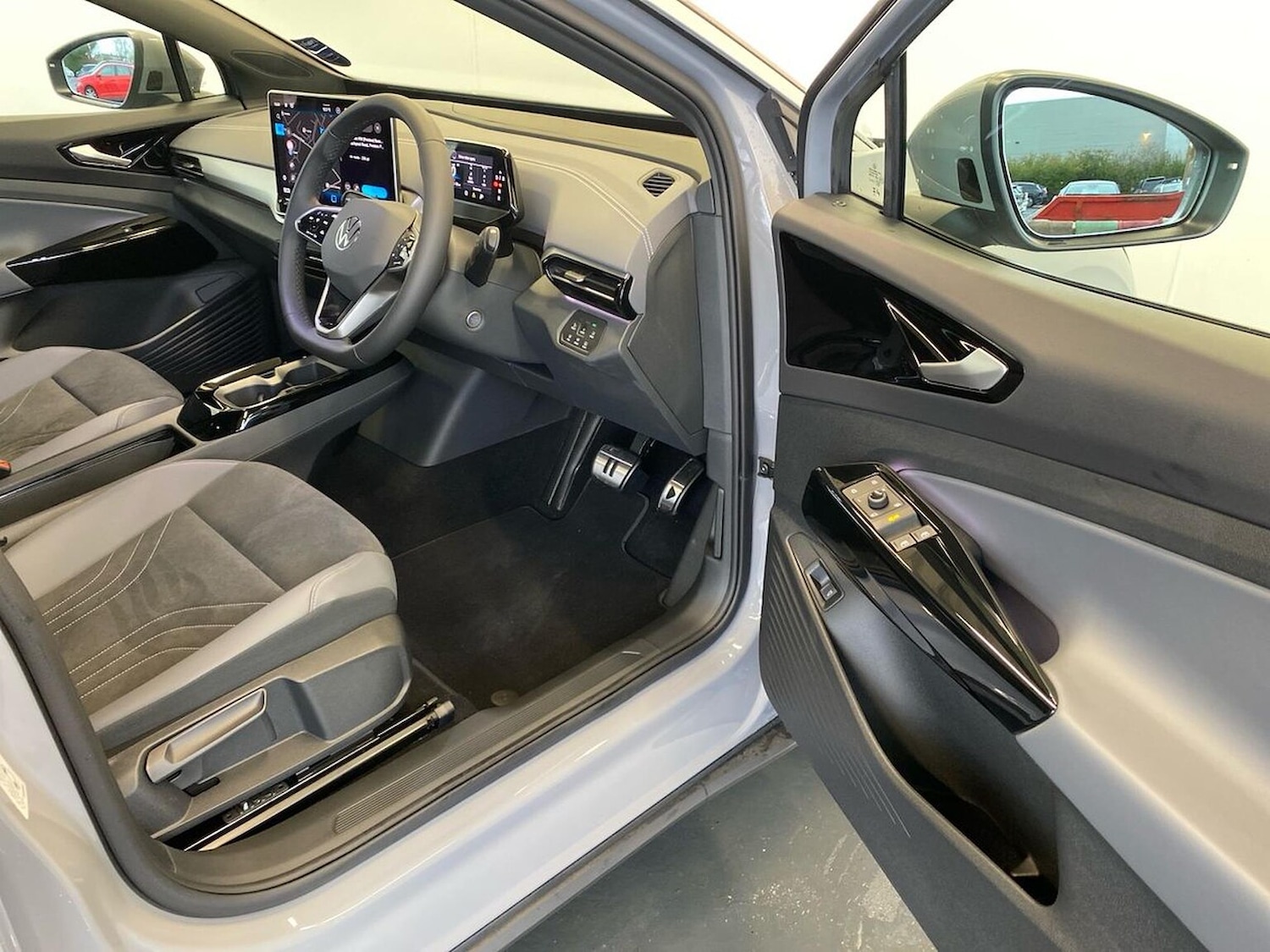 Used Volkswagen ID.4 2025 for sale - 77651685: Photo 21