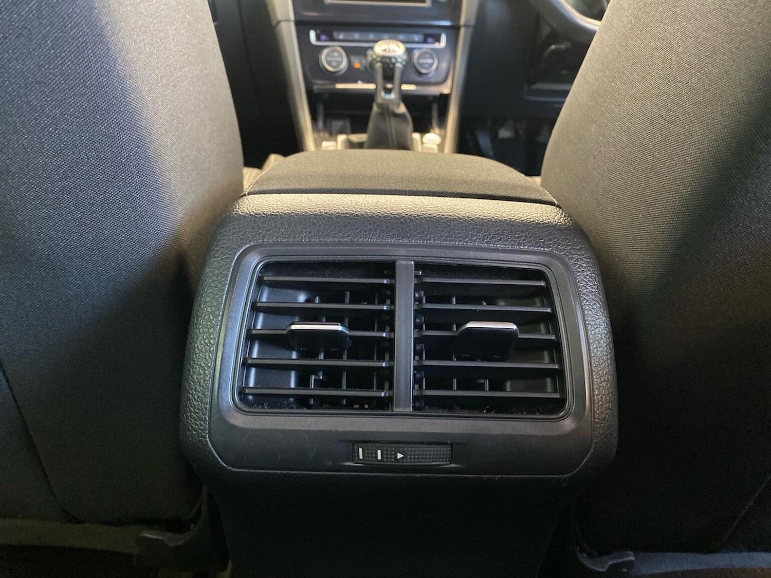 Used Volkswagen Golf 2016 for sale - 76643546: Photo 26