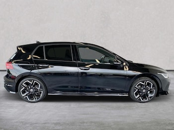 Used Volkswagen Golf 2025 for sale - 75514761: Photo