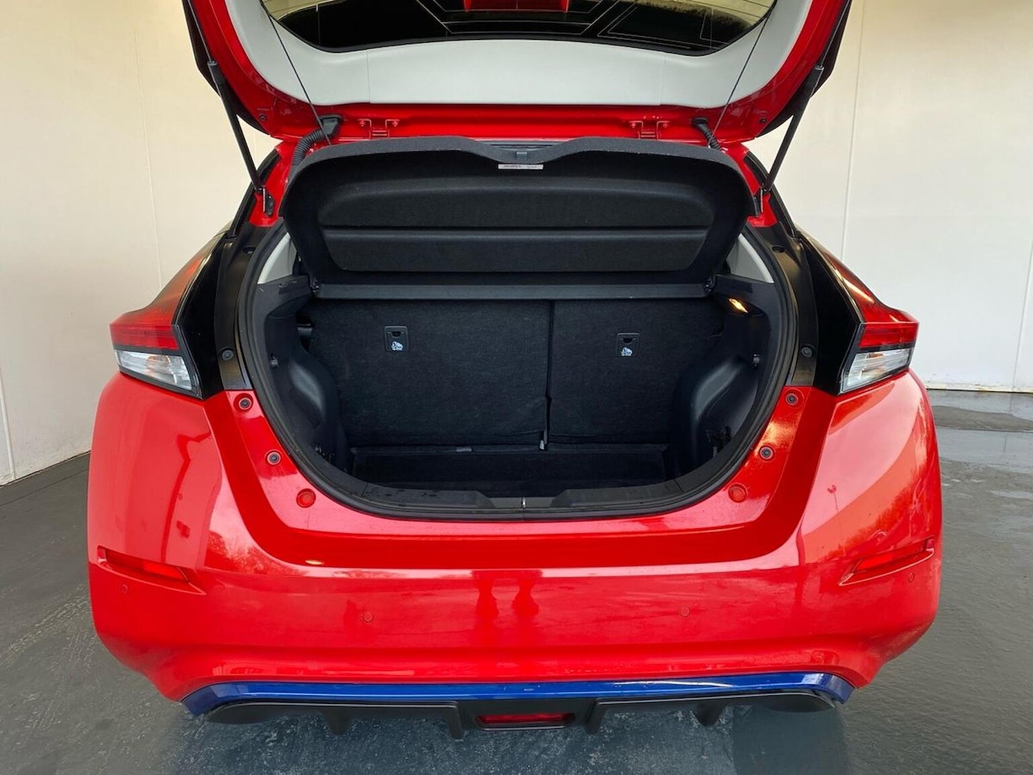 Used Nissan Leaf 2021 for sale - 76663045: Photo 17