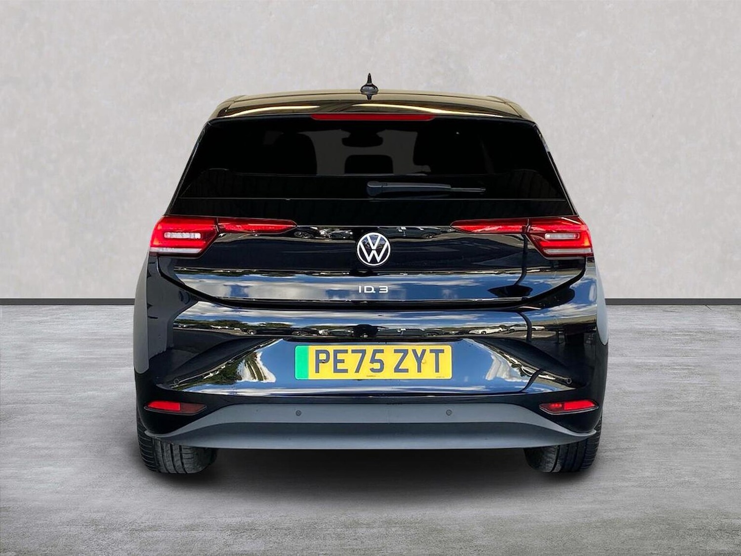 Used Volkswagen ID.3 2025 for sale - 76396891: Photo 4