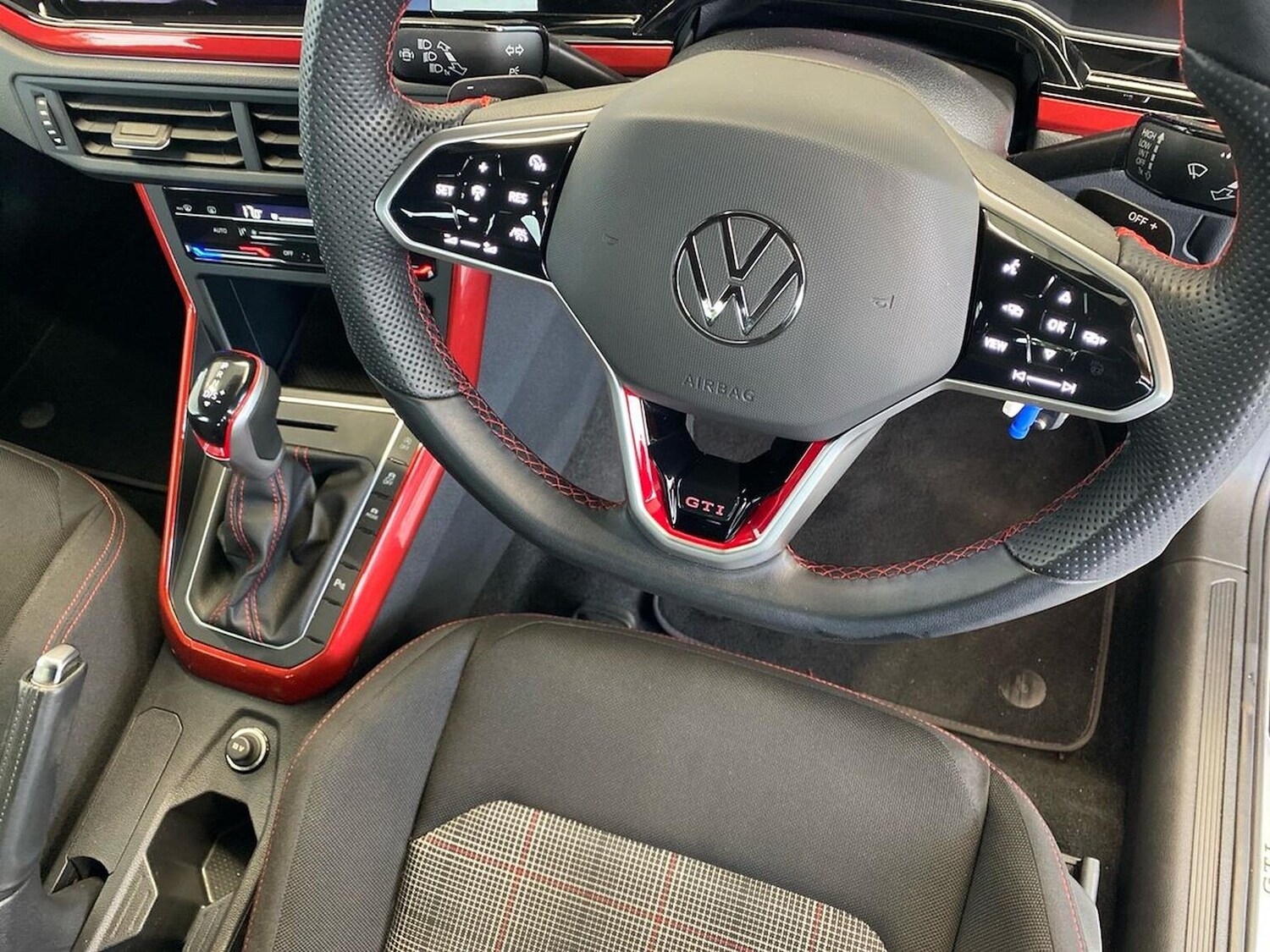 Used Volkswagen Polo 2023 for sale - 76525808: Photo 27