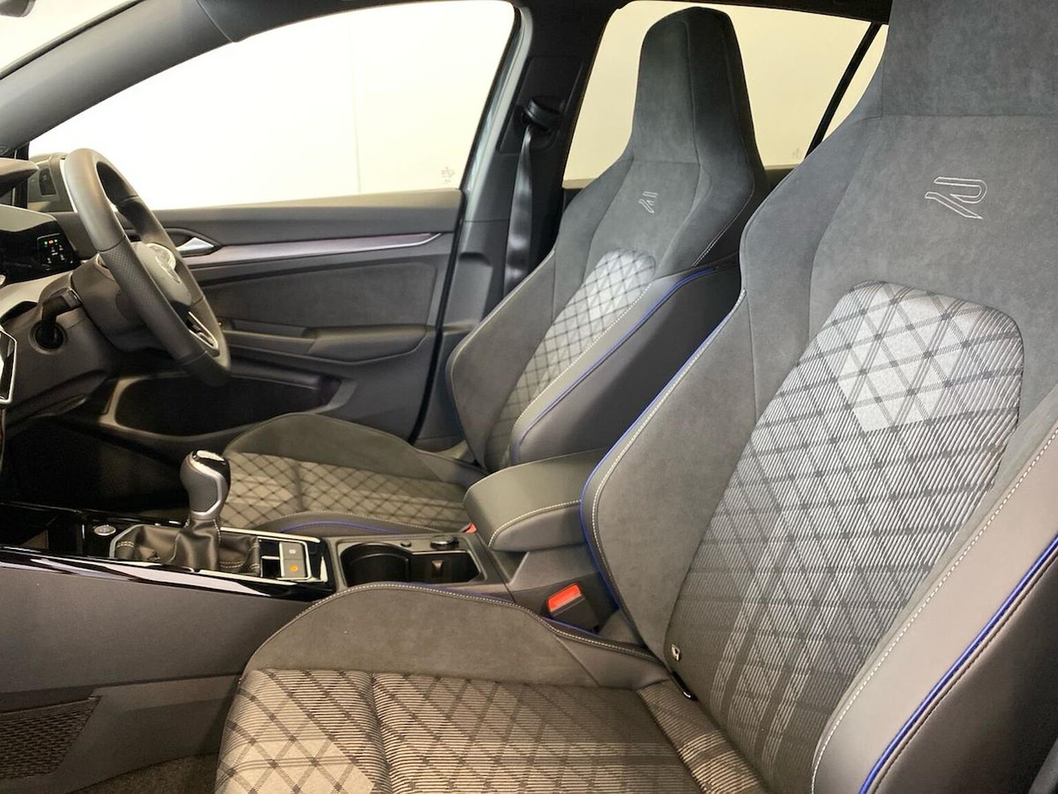 Used Volkswagen Golf 2025 for sale - 78195299: Photo 39