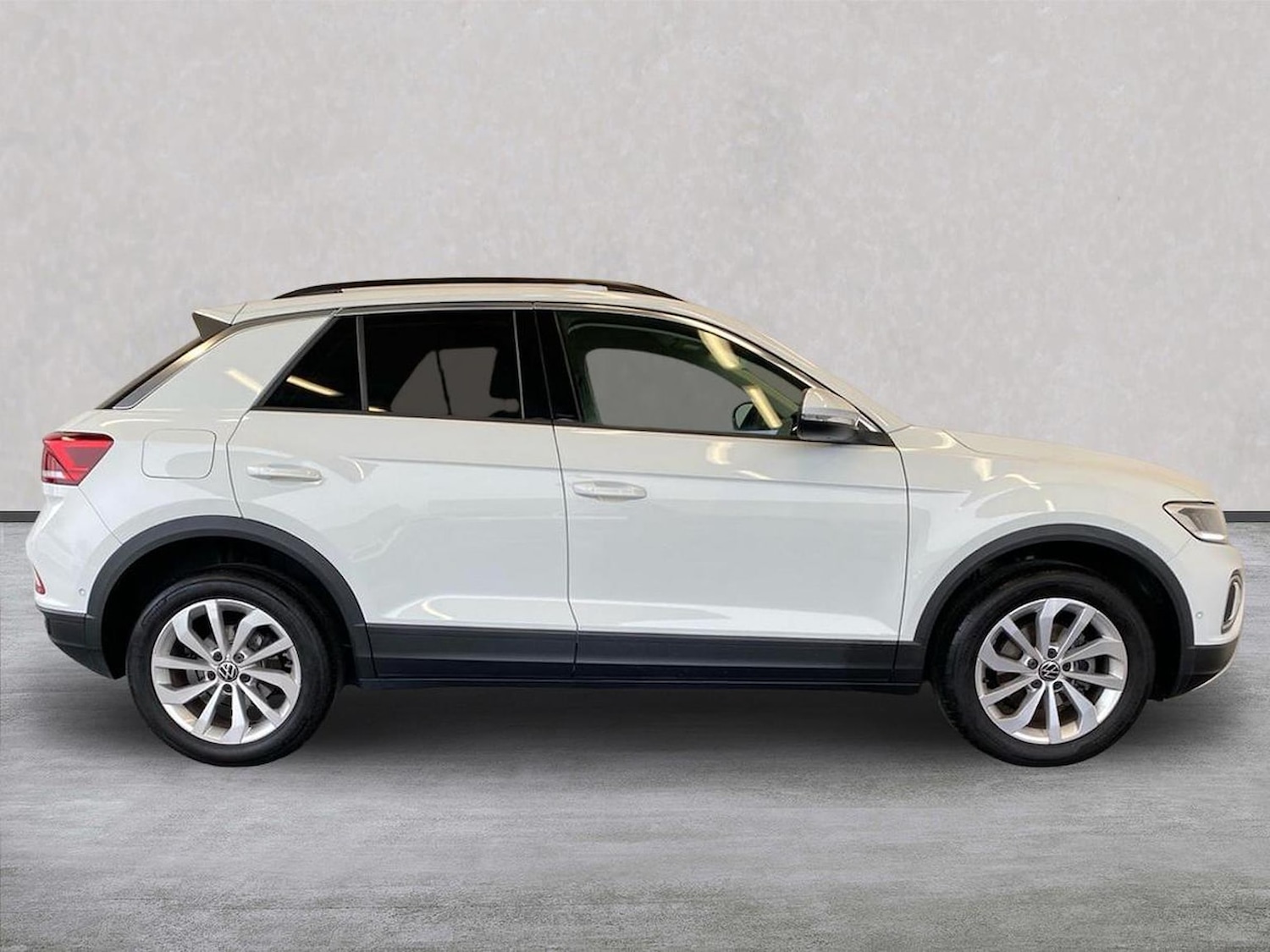 Used Volkswagen T-Roc 2025 for sale - 78194938: Photo 3