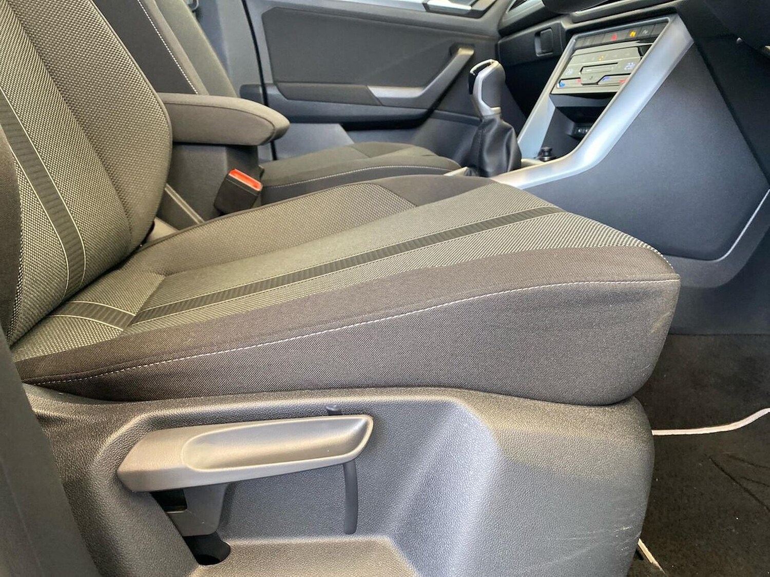 Used Volkswagen T-Roc 2025 for sale - 78194938: Photo 30