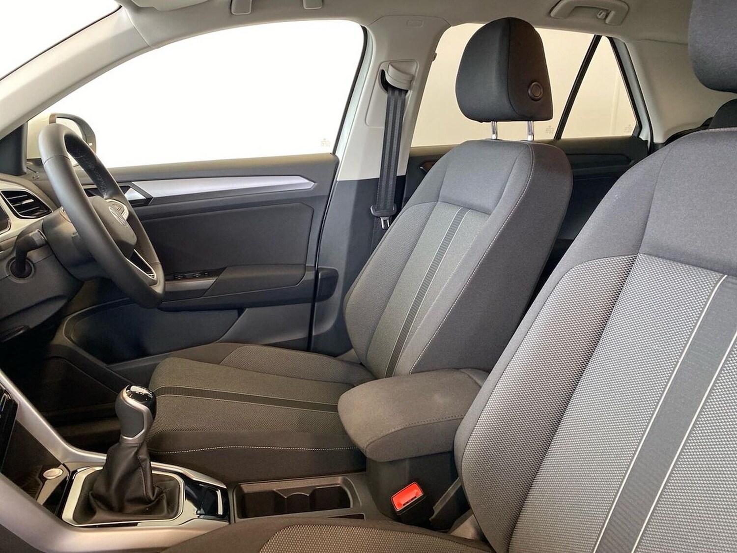 Used Volkswagen T-Roc 2025 for sale - 78194938: Photo 39