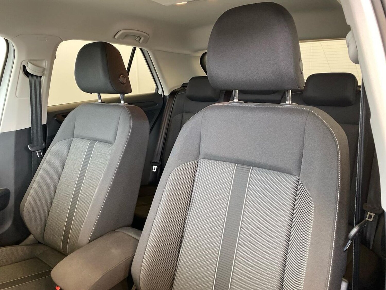 Used Volkswagen T-Roc 2025 for sale - 78194938: Photo 41