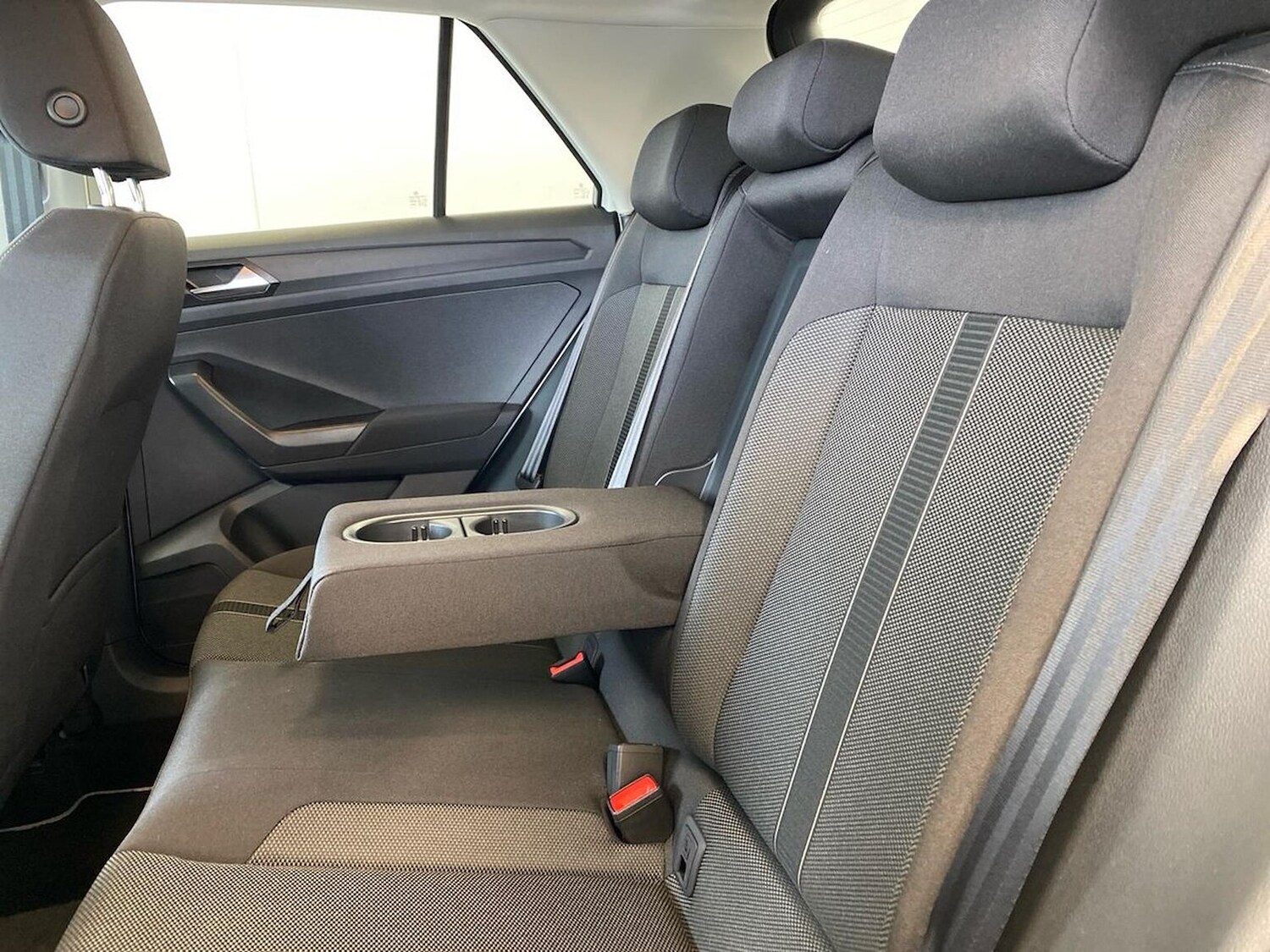 Used Volkswagen T-Roc 2025 for sale - 78194938: Photo 42