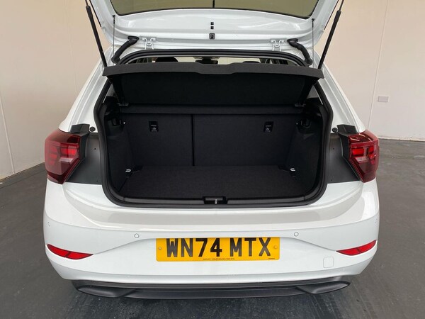 Used Volkswagen Polo 2024 for sale - 76219221: Photo 17