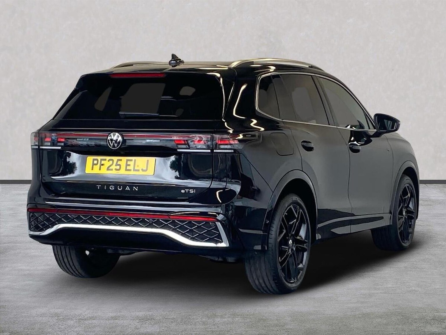 Used Volkswagen Tiguan 2025 for sale - 76171576: Photo 17