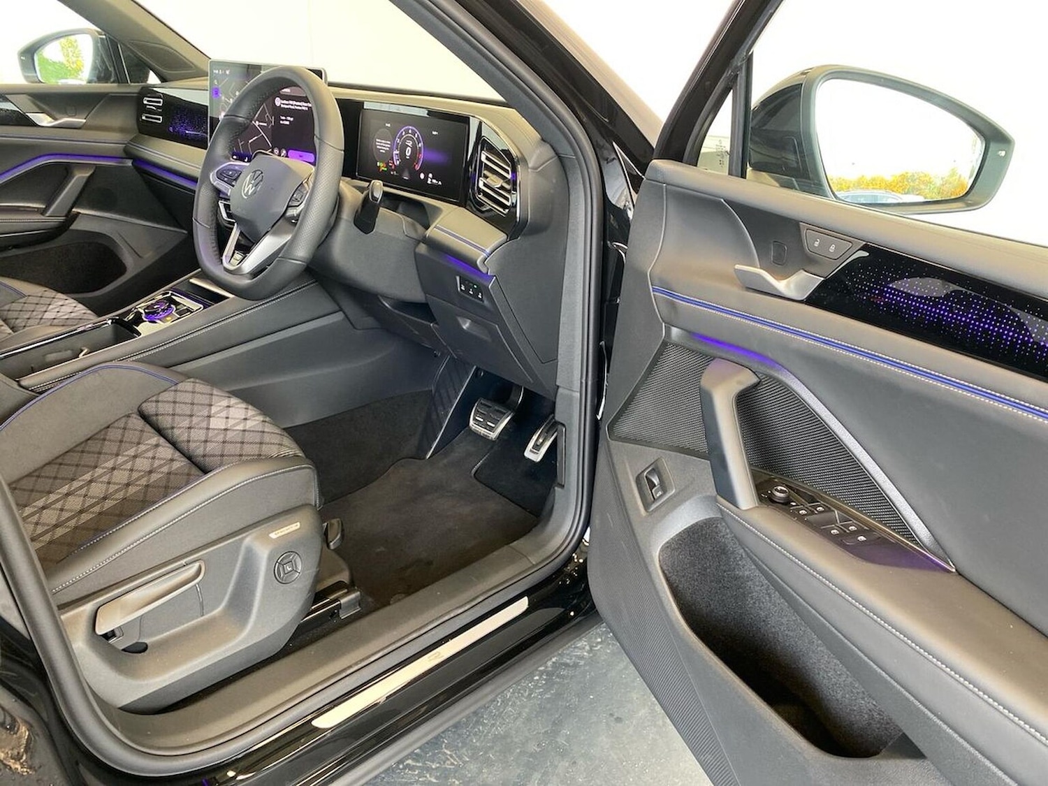 Used Volkswagen Tiguan 2025 for sale - 76177592: Photo 21
