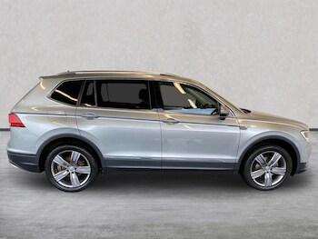 Used Volkswagen Tiguan Allspace 2021 for sale - 76436554: Photo