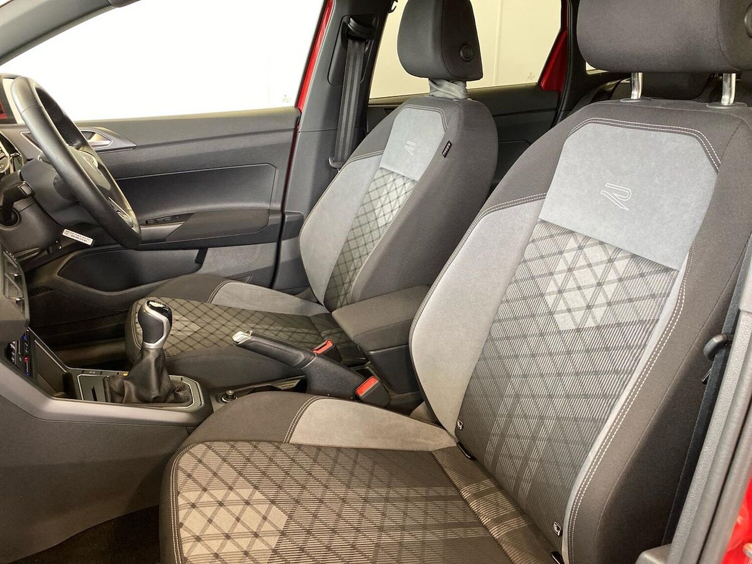 Used Volkswagen Taigo 2023 for sale - 76275119: Photo 40
