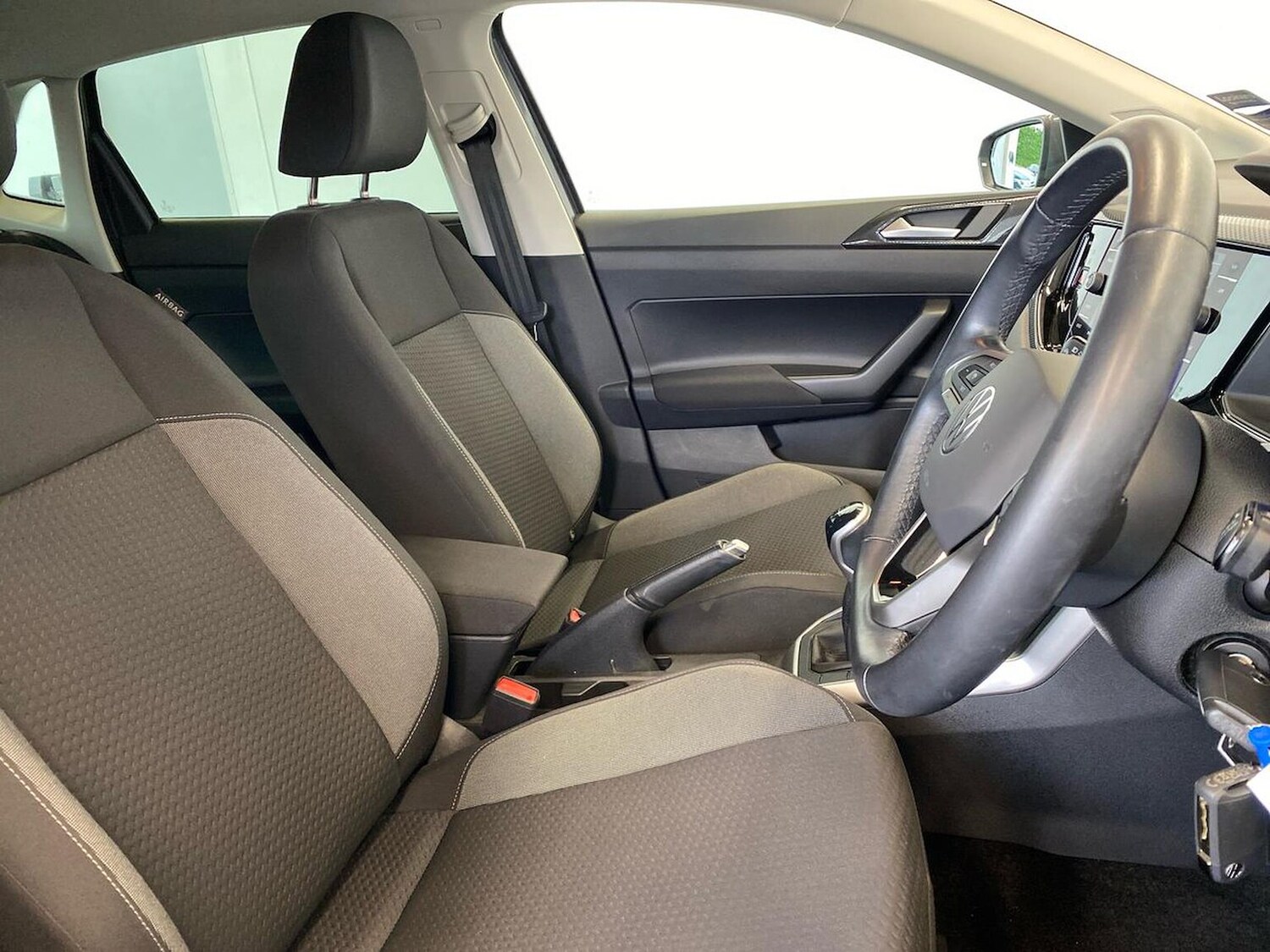 Used Volkswagen Polo 2023 for sale - 76016954: Photo 32