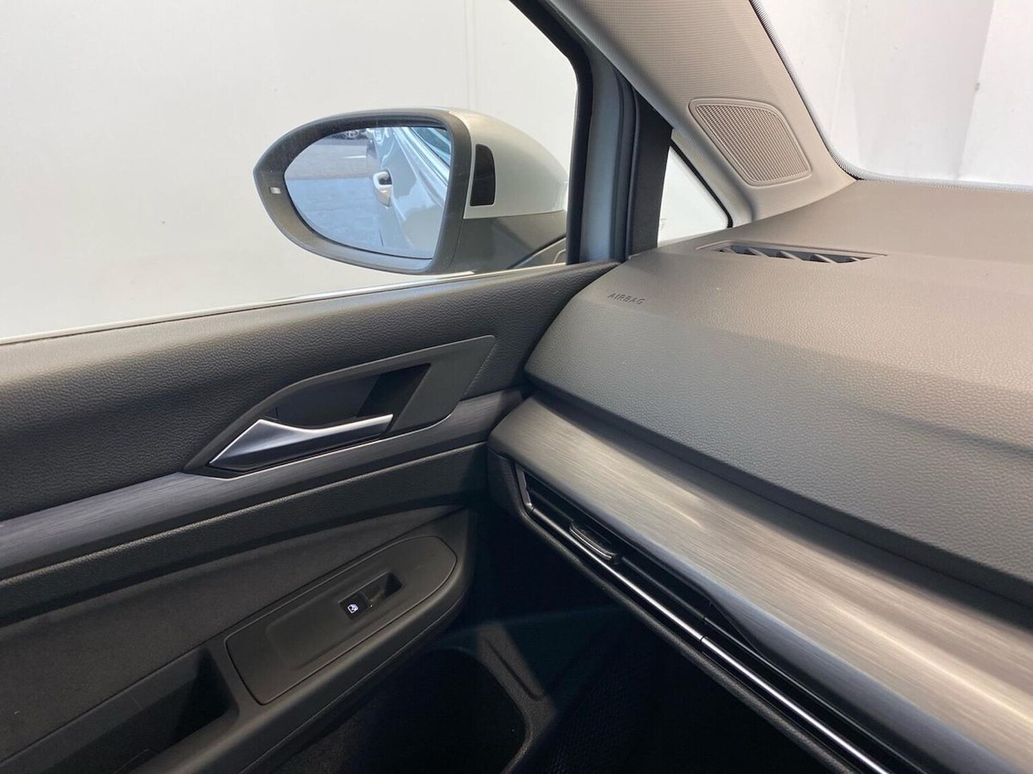 Used Volkswagen Golf 2022 for sale - 77078019: Photo 33