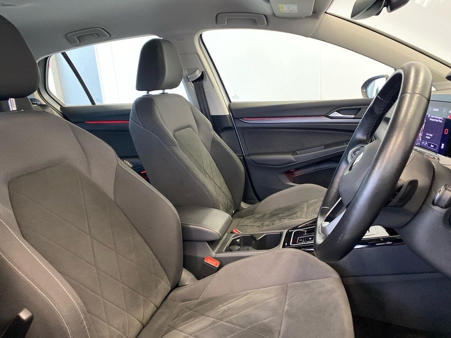 Used Volkswagen Golf 2022 for sale - 77078019: Photo 34