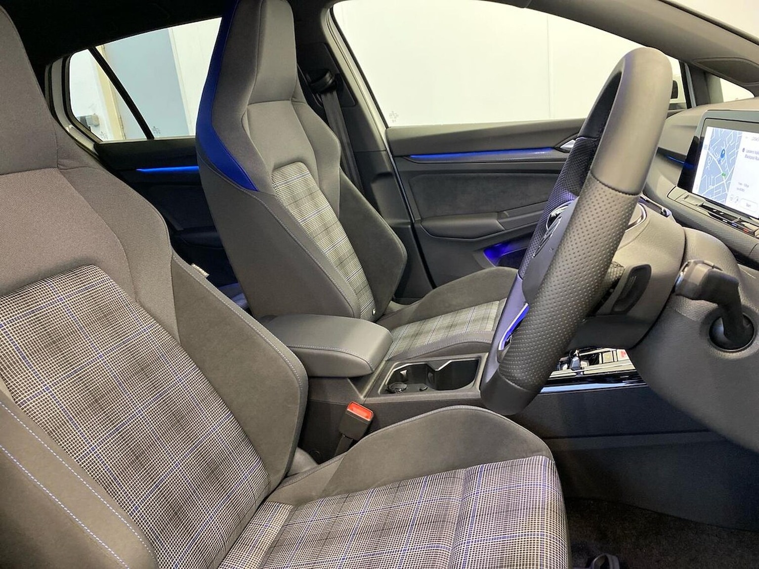 Used Volkswagen Golf 2025 for sale - 76720265: Photo 32