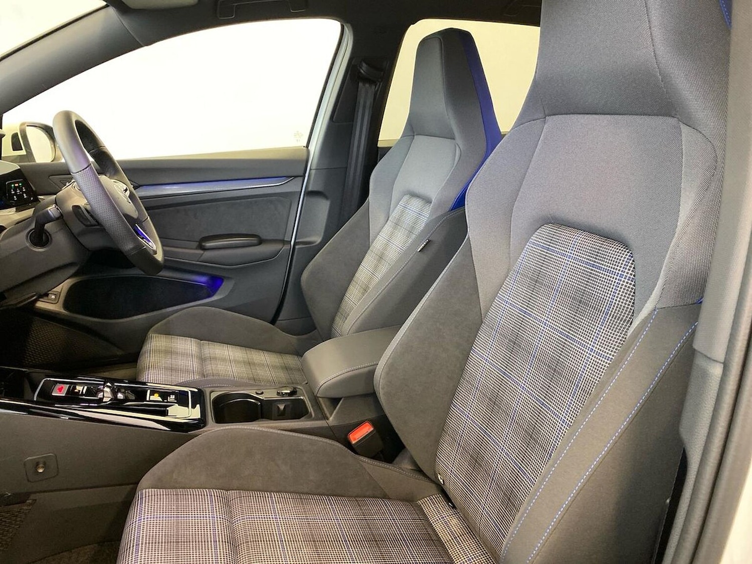 Used Volkswagen Golf 2025 for sale - 76720265: Photo 40