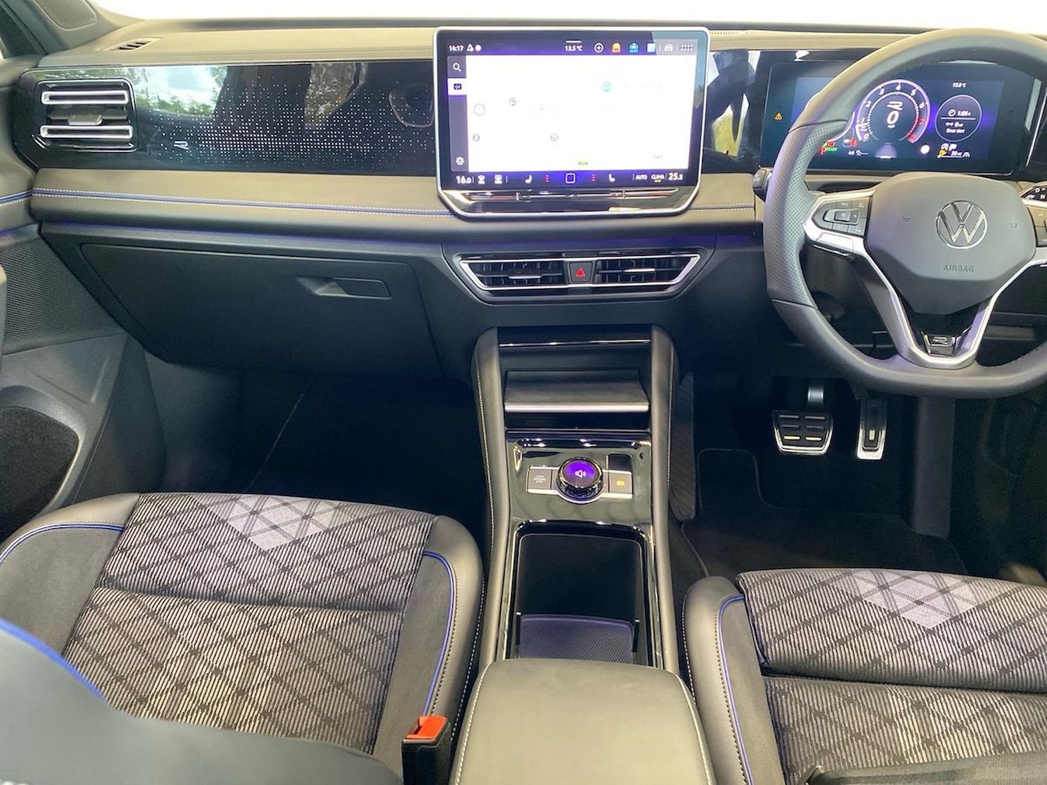 Used Volkswagen Tiguan 2025 for sale - 76324688: Photo 12